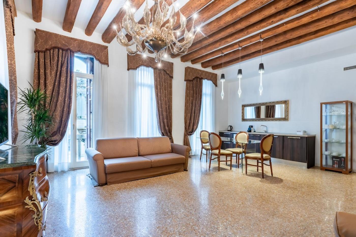 圣特奥多罗宫 - 豪华公寓 威尼斯 外观 照片
